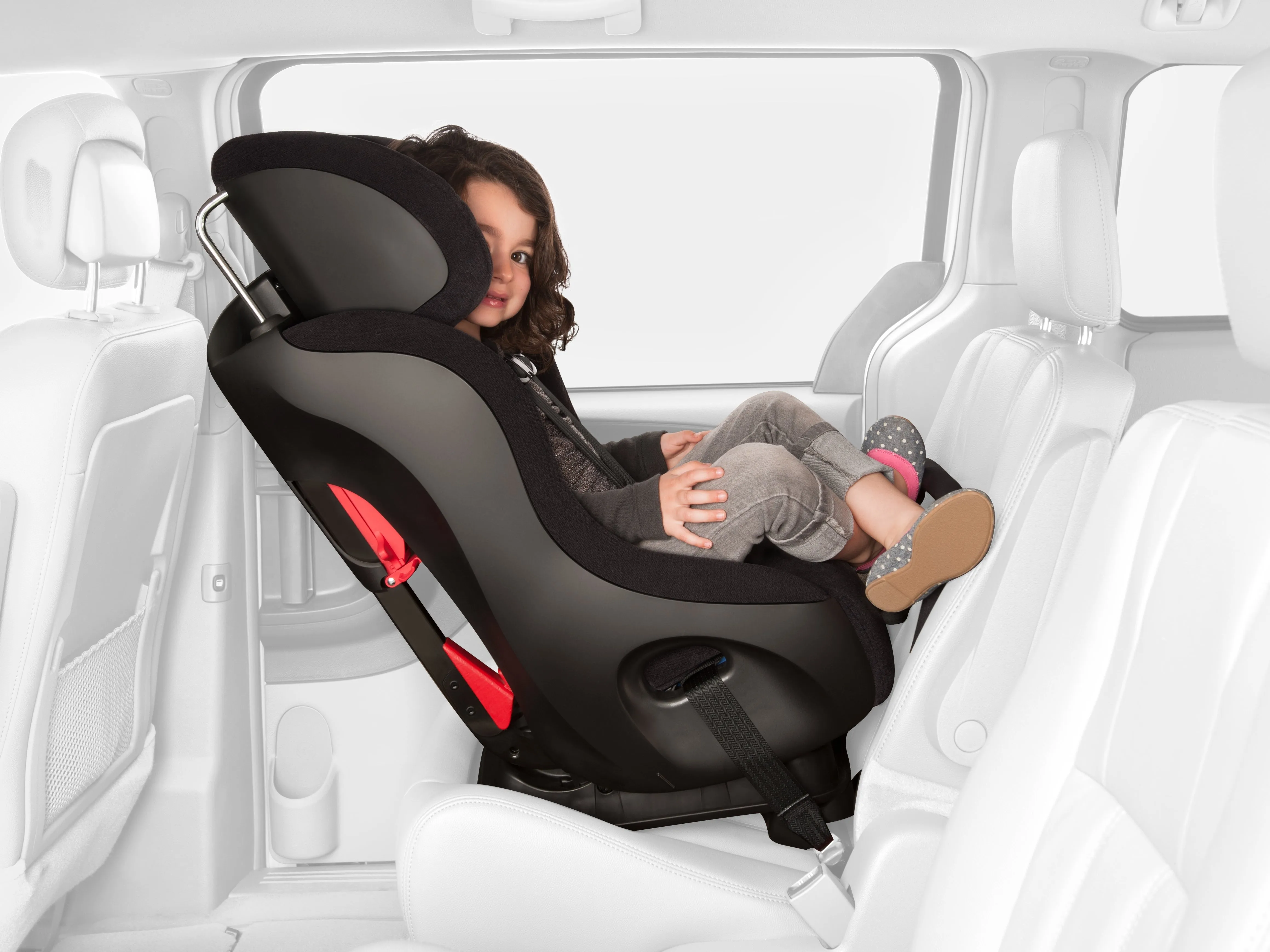 Clek Fllo Convertible Car Seat