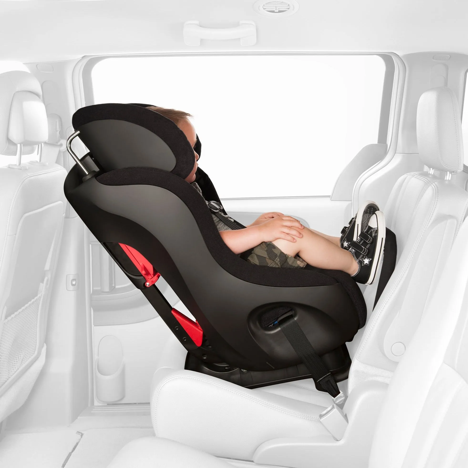 Clek Fllo Convertible Car Seat