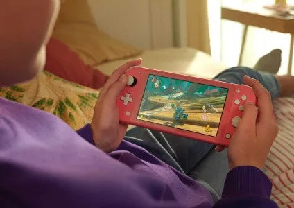 Nintendo Switch Lite - Coral