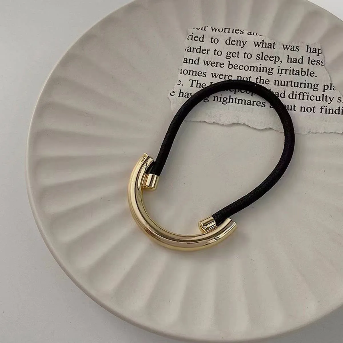 Simple Gold Hair Tie